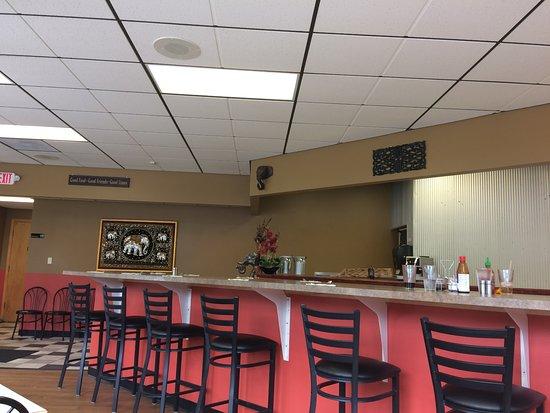 Mia's Wok